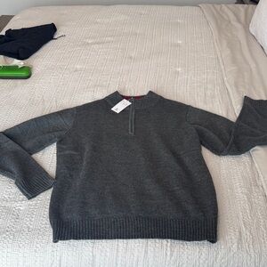 Men's Gray Sweater